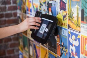 QR Code Payments Explained: Will 2022 Be The Year of QR?